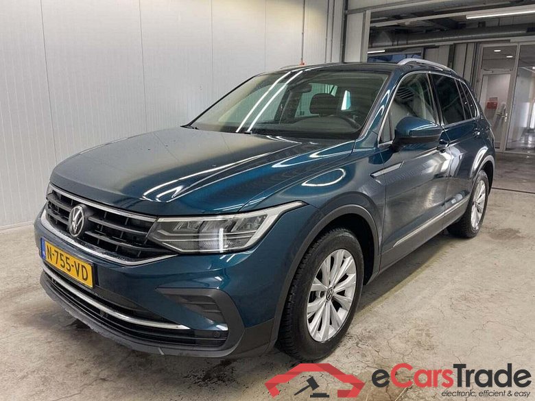 VOLKSWAGEN Tiguan 1.5 TSI Life Bns