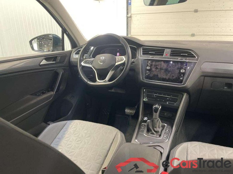 VOLKSWAGEN Tiguan 1.5 TSI Life Bns #3