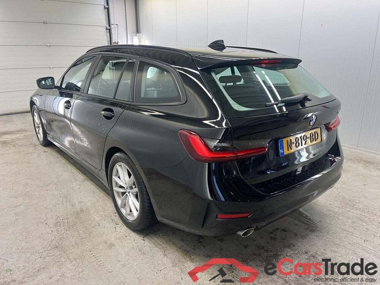 BMW 3-serie Touring 318d Business Ed. #6
