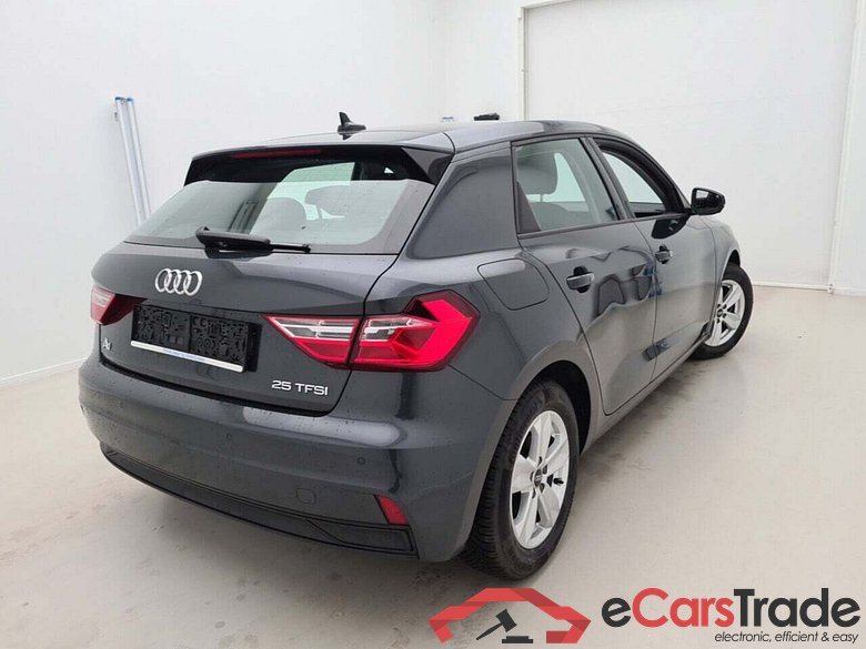 AUDI A1 SPORTBACK 25 TFSI ADVANCED #2