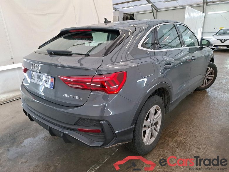 AUDI Q3 Sportback / 2019 / 5P / SUV 45 TFSI E 245 S TRONIC BUSINESS LINE #3