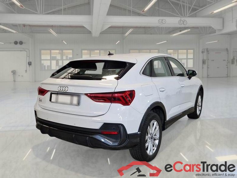 AUDI Q3 SPORTBACK / 2019 / 5P / SUV 45 TFSI E S TRONIC BUSINESS PLUS #2
