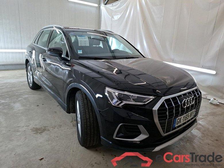 AUDI Q3 / 2018 / 5P / SUV 35 TFSI 150 MHEV S TRONIC DESIGN LUXE #4