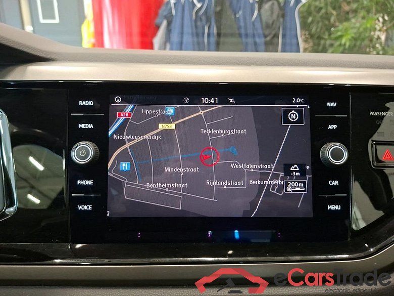 VOLKSWAGEN POLO 70 kW #3