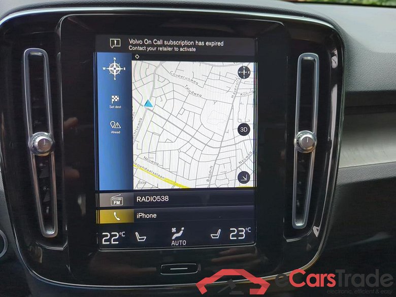 VOLVO XC40 132 kW #2