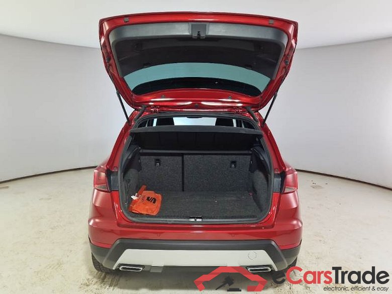 SEAT ARONA / 2017 / 5P / CROSSOVER 1.0 TGI 66KW FR #5