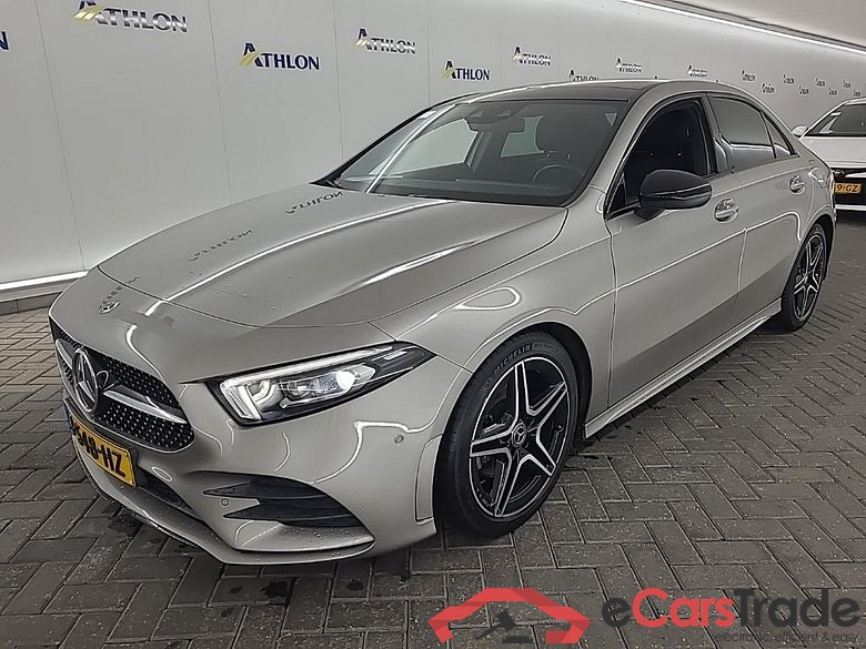 MERCEDES-BENZ A-Klasse Limousine A 180 7G-DCT Business Solution AMG 4D 100kW