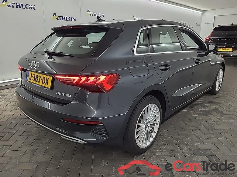 AUDI A3 Sportback 35 TFSI S tronic Business edition 5D 110kW #3