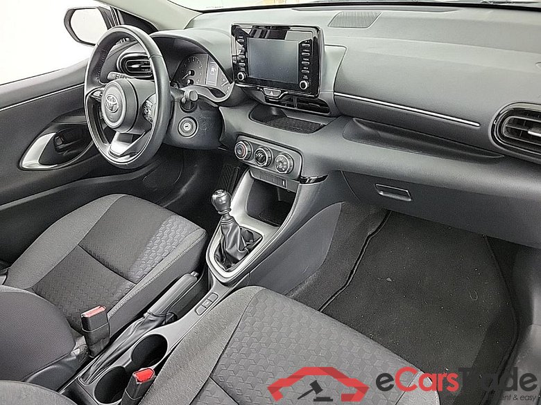TOYOTA Yaris 1.5 VVT-i Active 5D 92kW #6