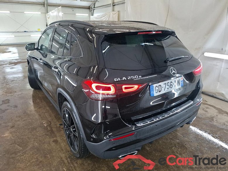 MERCEDES-BENZ GLA / 2020 / 5P / SUV 1.3 GLA 250 e AMG LINE DCT #2