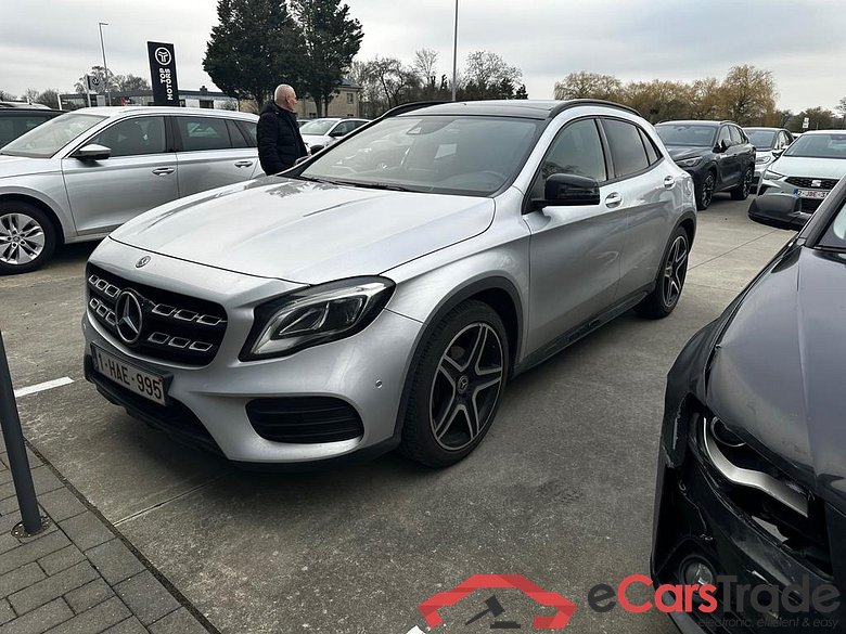 MERCEDES-BENZ GLA 180 (EU6.2)