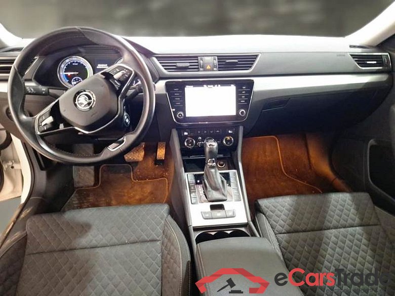 SKODA SUPERB WAGON / 2019 / 5P / STATION WAGON 1.4 TSI PLUG-IN HYBRYD EXECUTIVE DSG #3