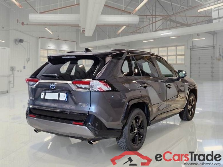 TOYOTA RAV4 / 2018 / 5P / CROSSOVER 2.5 HV 222V E-CVT STYLE 4WD #2