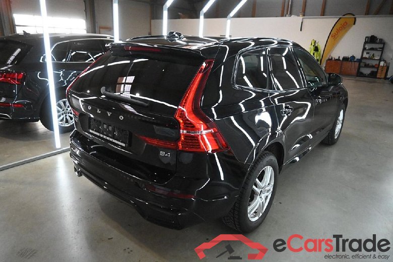 XC60 R Design 2WD 2.0 B4 145KW AT8 E6d #2