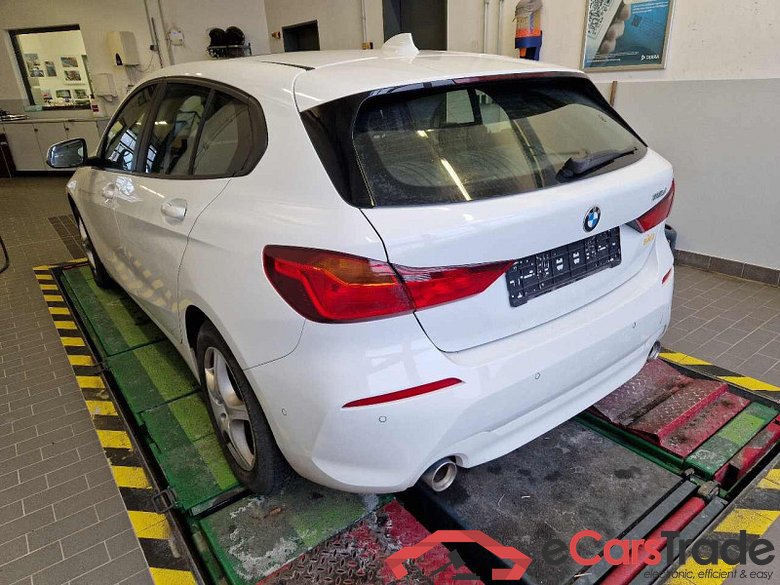 BMW 1 Limousine (F40)(2019->) DE - LimS5 118d EU6d, (EURO 6d), 2020 - 2021 #3