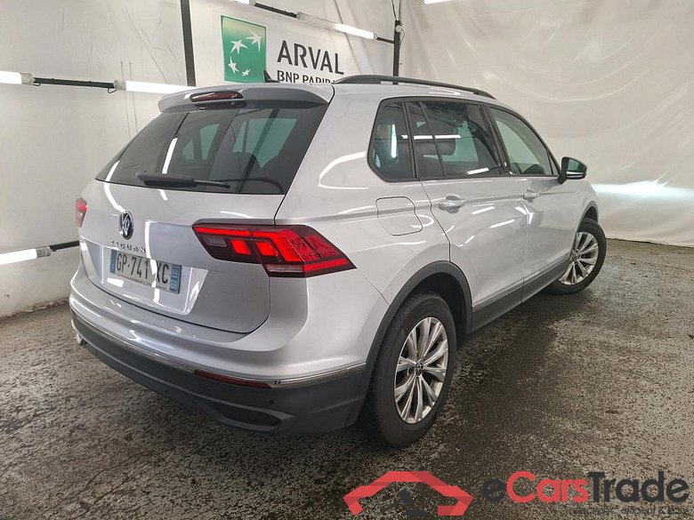VOLKSWAGEN Tiguan / 2020 / 5P / SUV 2.0 TDI 150 DSG7 Life Business #3