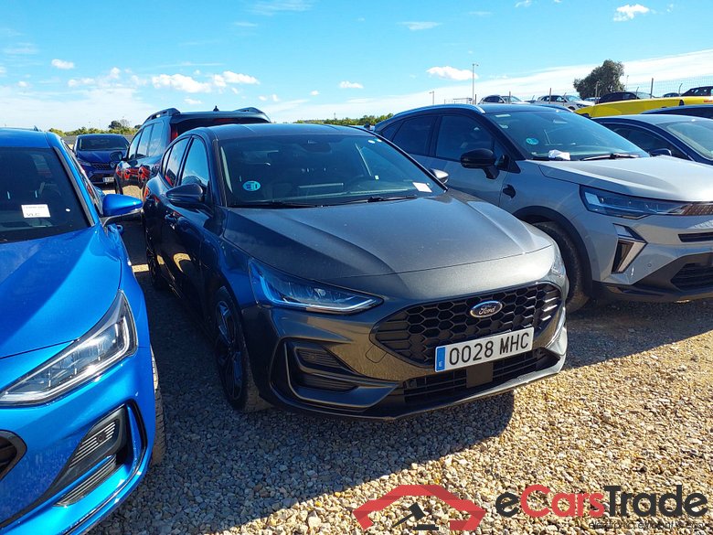 FORD Focus 1.0 Ecoboost St Line X #1