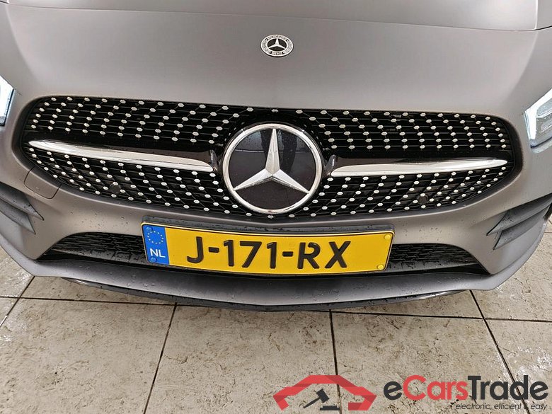 Mercedes-Benz A-Klasse Limousine A 250 e 8G-DCT Business Sol AMG Limited 4d #5