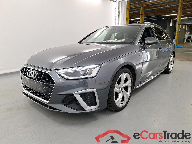 AUDI A4 AVANT - 2020 35 TFSI S line S tronic #1