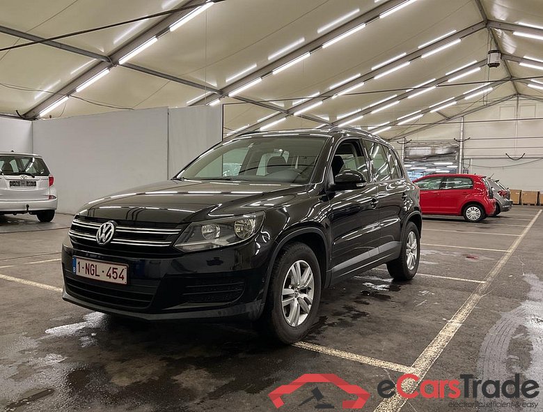 VOLKSWAGEN Tiguan Tiguan Trend & Fun 1.4 TSI BlueMotion Technology 92 kW (125 ch) 6 vitesses manuel