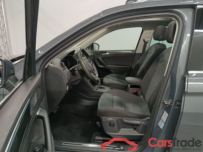 VOLKSWAGEN TIGUAN - 2021 1.4 eHybrid 245 PHEV Elegance OPF DSG 5d #3