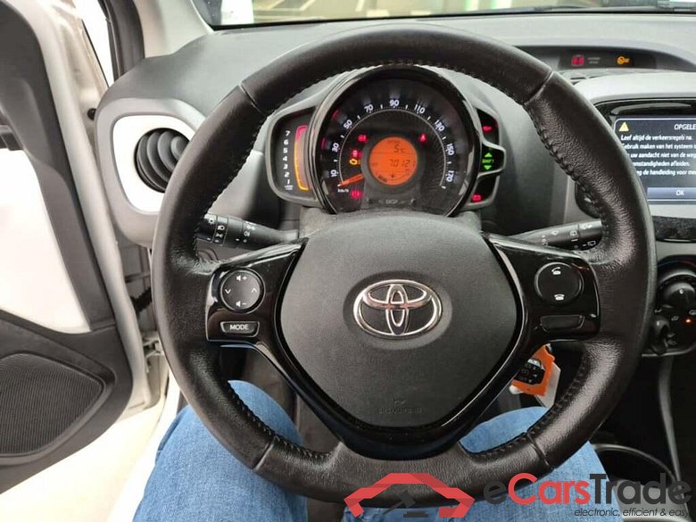 TOYOTA Aygo 1.0 VVT-i x-play #5