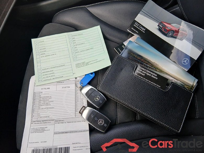 MERCEDES-BENZ GLC Coupé / 2019 / 5P / coupé GLC 300 de 4MATIC #5