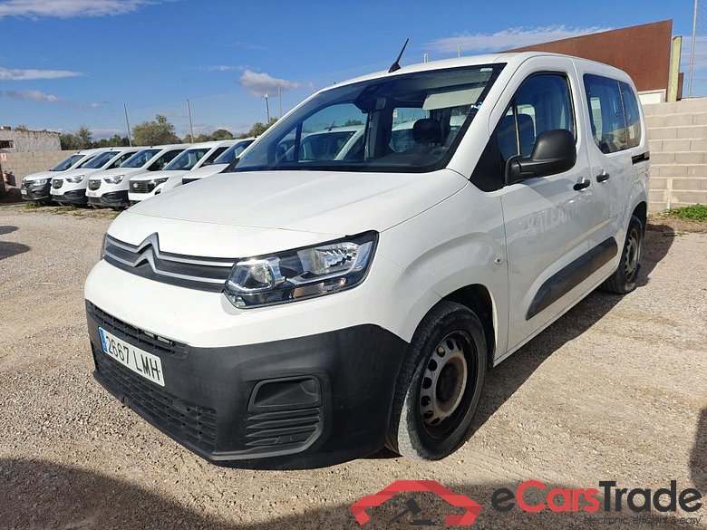 CITROEN Berlingo / 2018 / 4P / monovolumen compacto Talla M BlueHDi 100 S&S LIVE #1