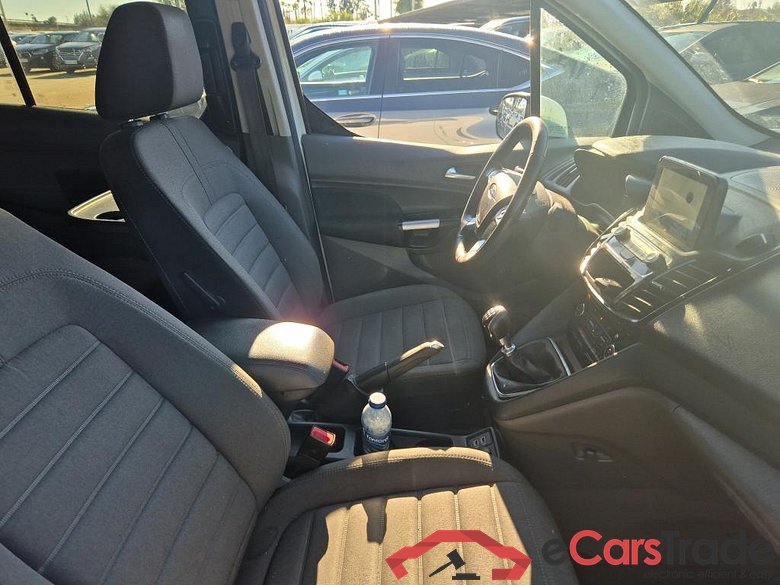 FORD Grand Tourneo Connect / 2013 / 5P / monovolumen 1.5 TDCi 74kW (100CV) Titanium #6