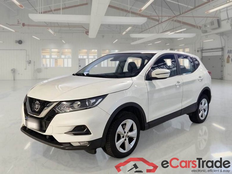 NISSAN QASHQAI / 2017 / 5P / CROSSOVER 1.3 DIG-T 140 BUSINESS (MY19) #1