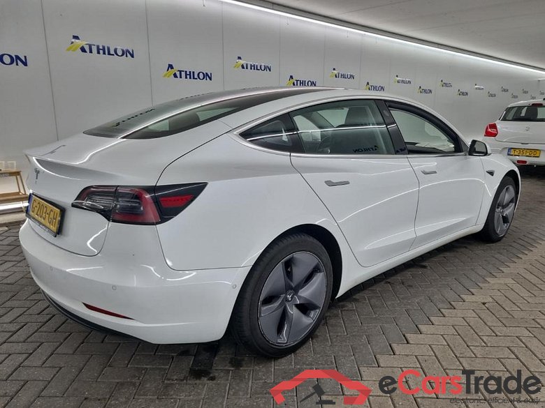 Tesla Model 3 Standard Range Plus RWD 4D 225kW #3