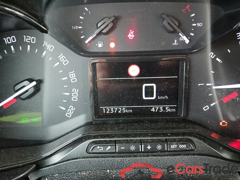 CITROEN Berlingo / 2018 / 4P / combi Talla M BlueHDi 100 S&S LIVE (AC) #5