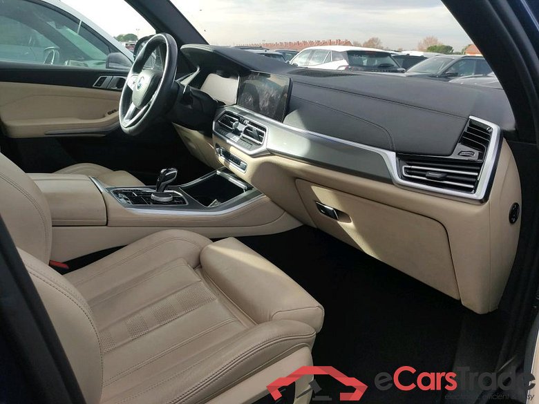 BMW X5 / 2018 / 5P / todoterreno xDrive30d #6