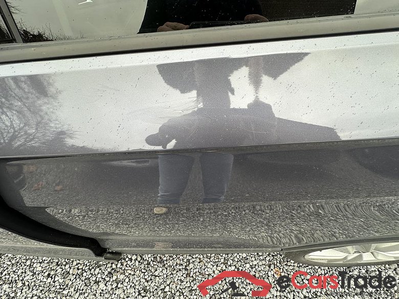 VOLKSWAGEN T-Cross T-Cross Life Business 1.0 TSI 85 kW (115 ch) 6 vitesses manuel #6