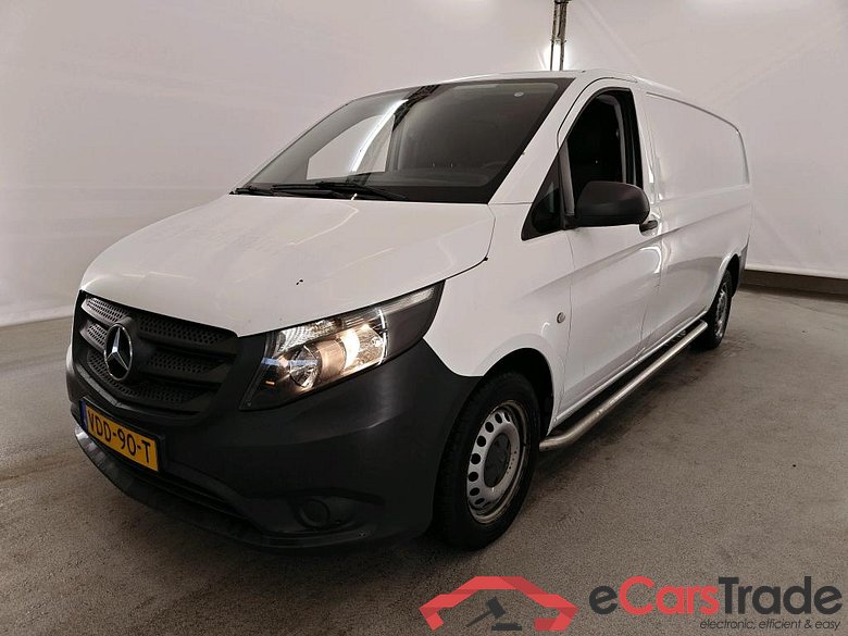 Mercedes-Benz Vito 111CDI Functional XL 4d #1