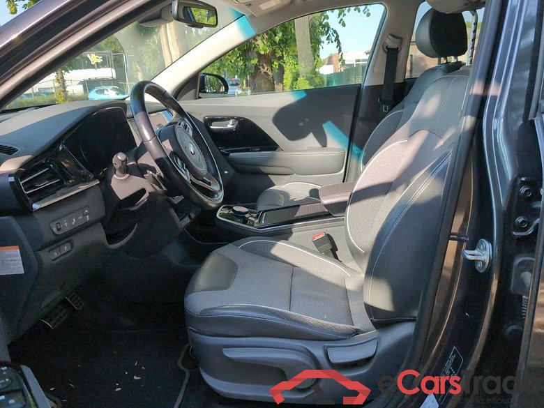 KIA E-NIRO 64 kWh More #4