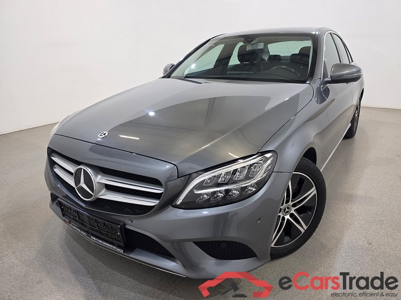 Mercedes C 180d Avantgrade Aut. LED-Xenon Navi-Pro 1/2 Sport-Leather KeylessGo Camera Klima PDC ...