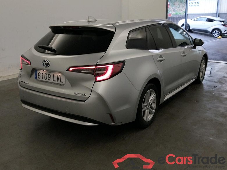 TOYOTA Corolla / 2019 / 5P / familiar 1.8 125H ACTIVE TECH E-CVT TOU SPORT #2