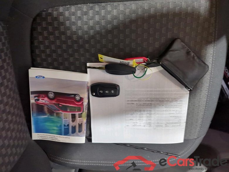 Transit Connect Kasten Trend 1.5 EcoBlue 74KW AT8 E6d #3