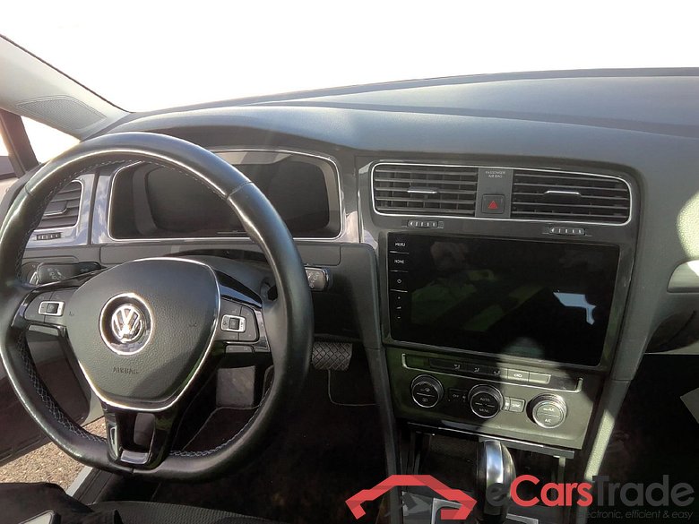 VOLKSWAGEN Golf / 2016 / 5P / berlina con portón ePower 110 kW (136CV) (AC) #3