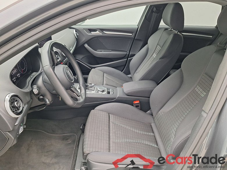 Audi, A3 Berline FL'16, Audi A3 Berline 2.0 TDi 110kW S tronic Sport 4d #3