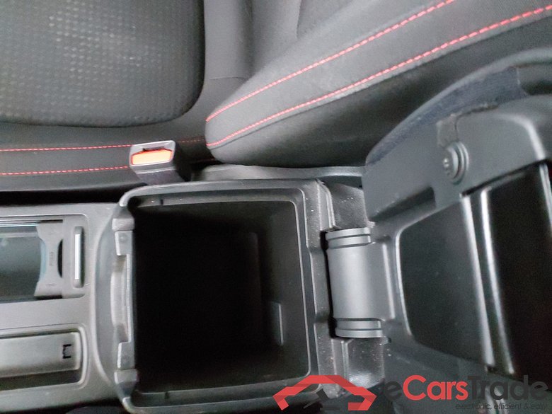 FORD Focus BERLINA 1.0 Ecoboost MHEV 92KW (125CV) S6.2 [2023. ST Line #6