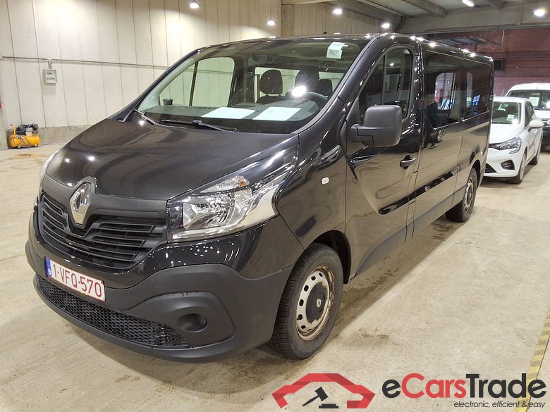 RENAULT TRAFIC GRAND PASSENGER DIESEL 1.6 dCi Confort STOCK