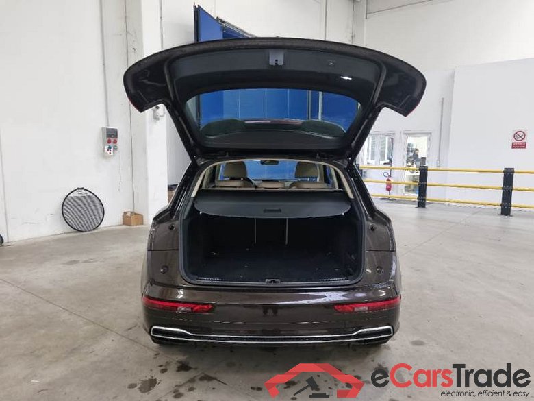 AUDI Q5 / 2016 / 5P / SUV 40 TDI BUSINESS QUATTRO S TRONIC #5