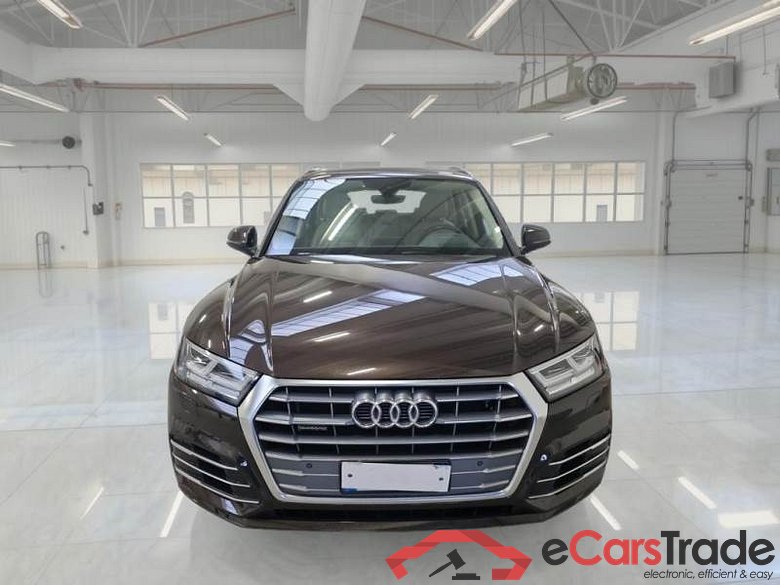 AUDI Q5 / 2016 / 5P / SUV 40 TDI BUSINESS QUATTRO S TRONIC #6