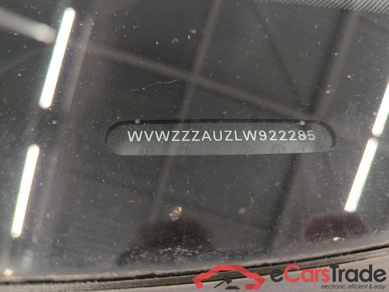 Volkswagen e-Golf E-DITION 2020 5d #6