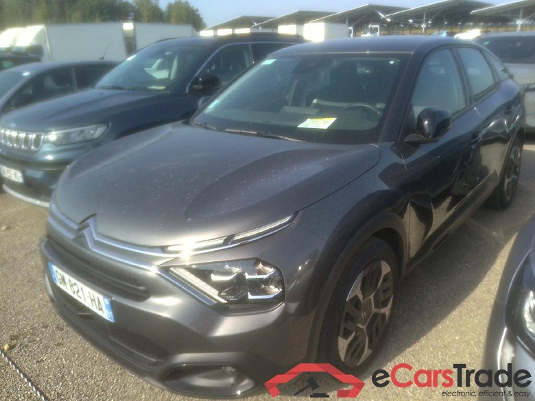 Citroen C4 Feel 1.2L PureTech 100 S&S (6-speed manual)