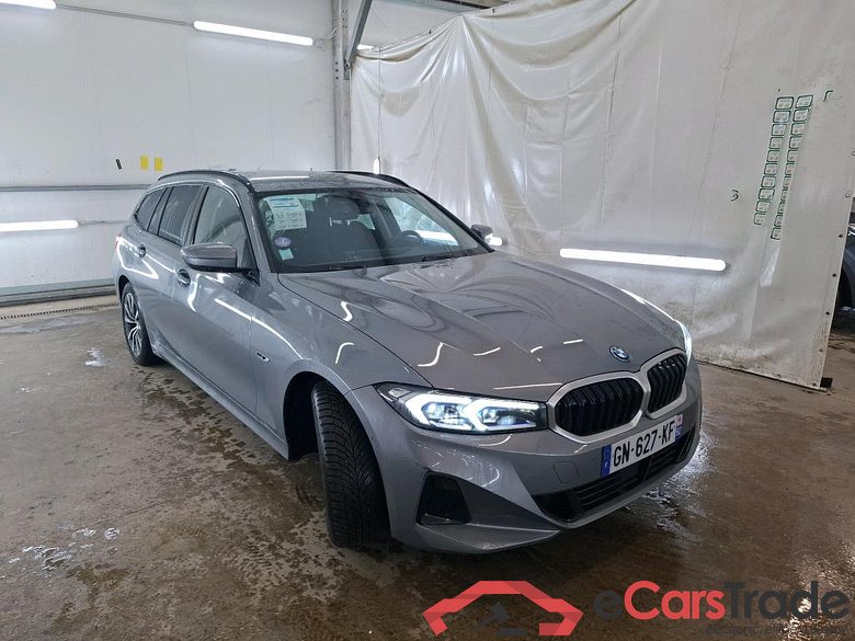 BMW Série 3 Touring / 2022 / 5P / Break 320e xDrive 204 Busi Design BVA8 Hybride #4