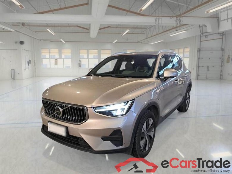 VOLVO XC40 / 2021 / 5P / SUV T4 RECHARGE PLUG-IN AUTO CORE