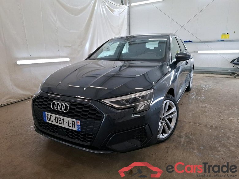 AUDI A3 Sportback / 2020 / 5P / Berline 35 TFSI 150 MHEV S Tronic Business Line #1